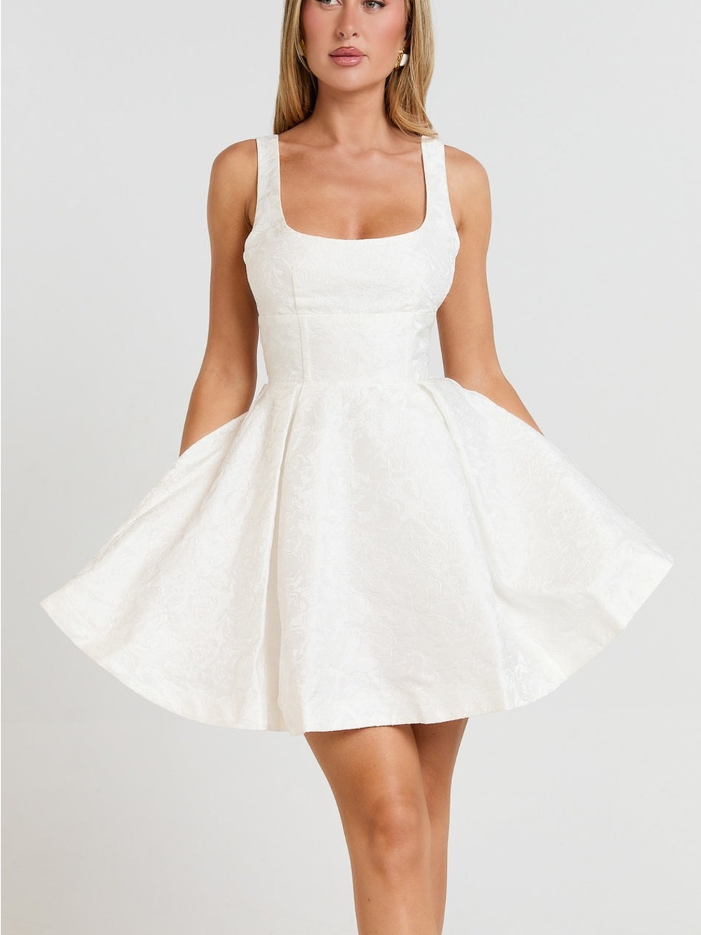 Showpo Stephanie Mini Dress Scoop Neck Flare Dress Ivory Size 0 White Bridal